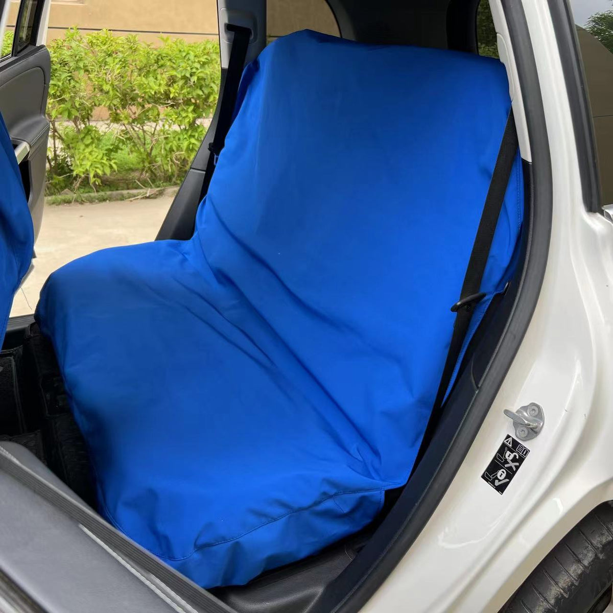 Close-up of the durable material of the Steering Wheel Protective Cover, designed to shield against sun damage and heat.