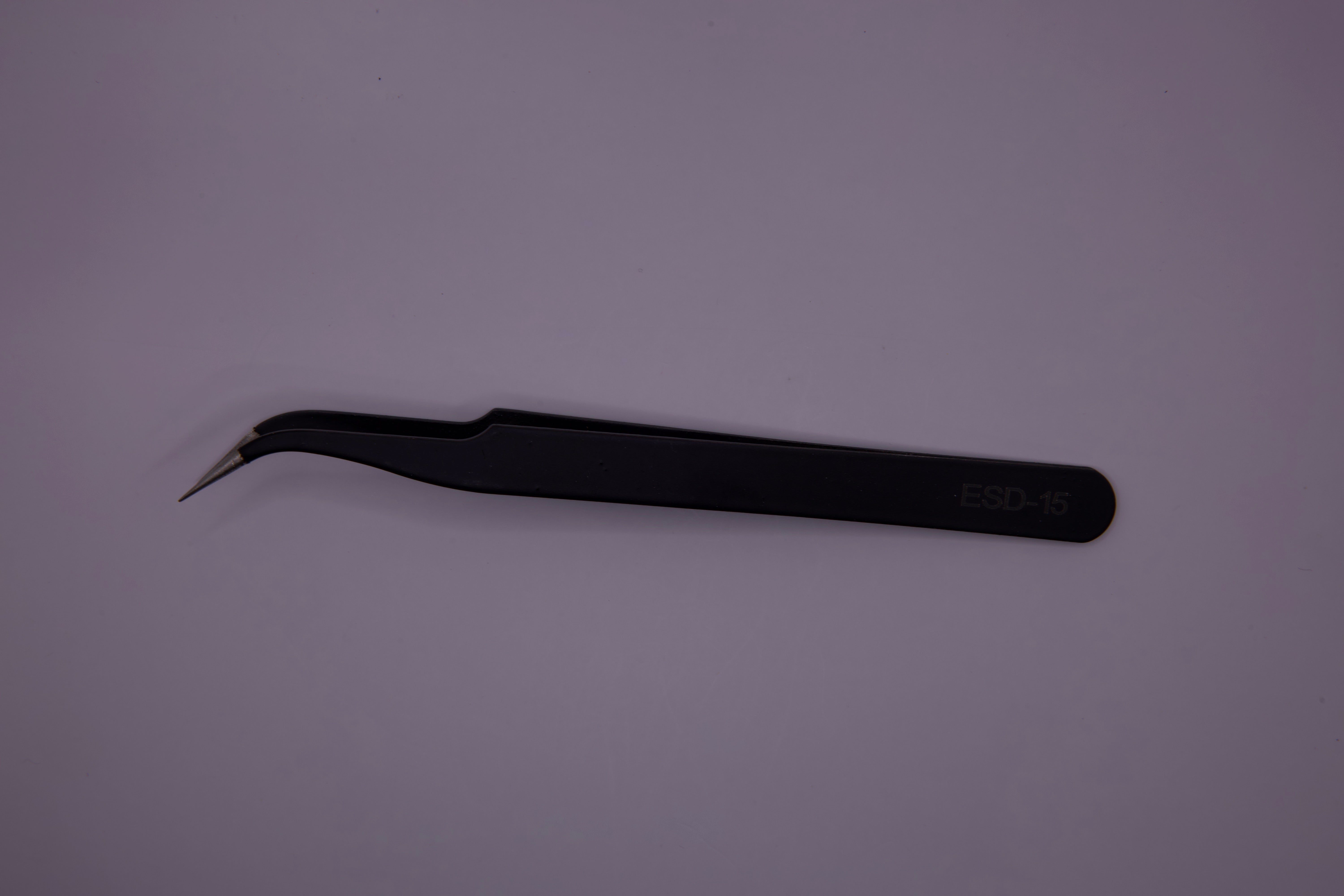 Close view of Precision Tweezers' tips - perfect for auto detailing.