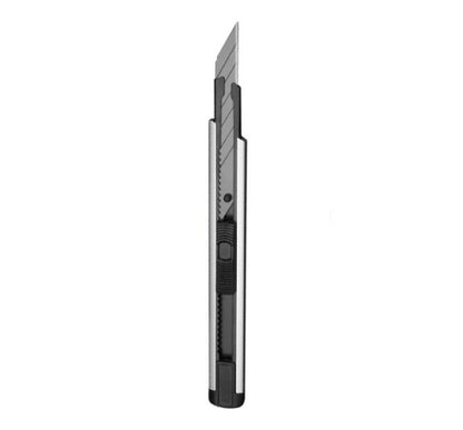 69TOOLZ Cutter's blade degree, detailing the precision angle for optimal cutting performance."